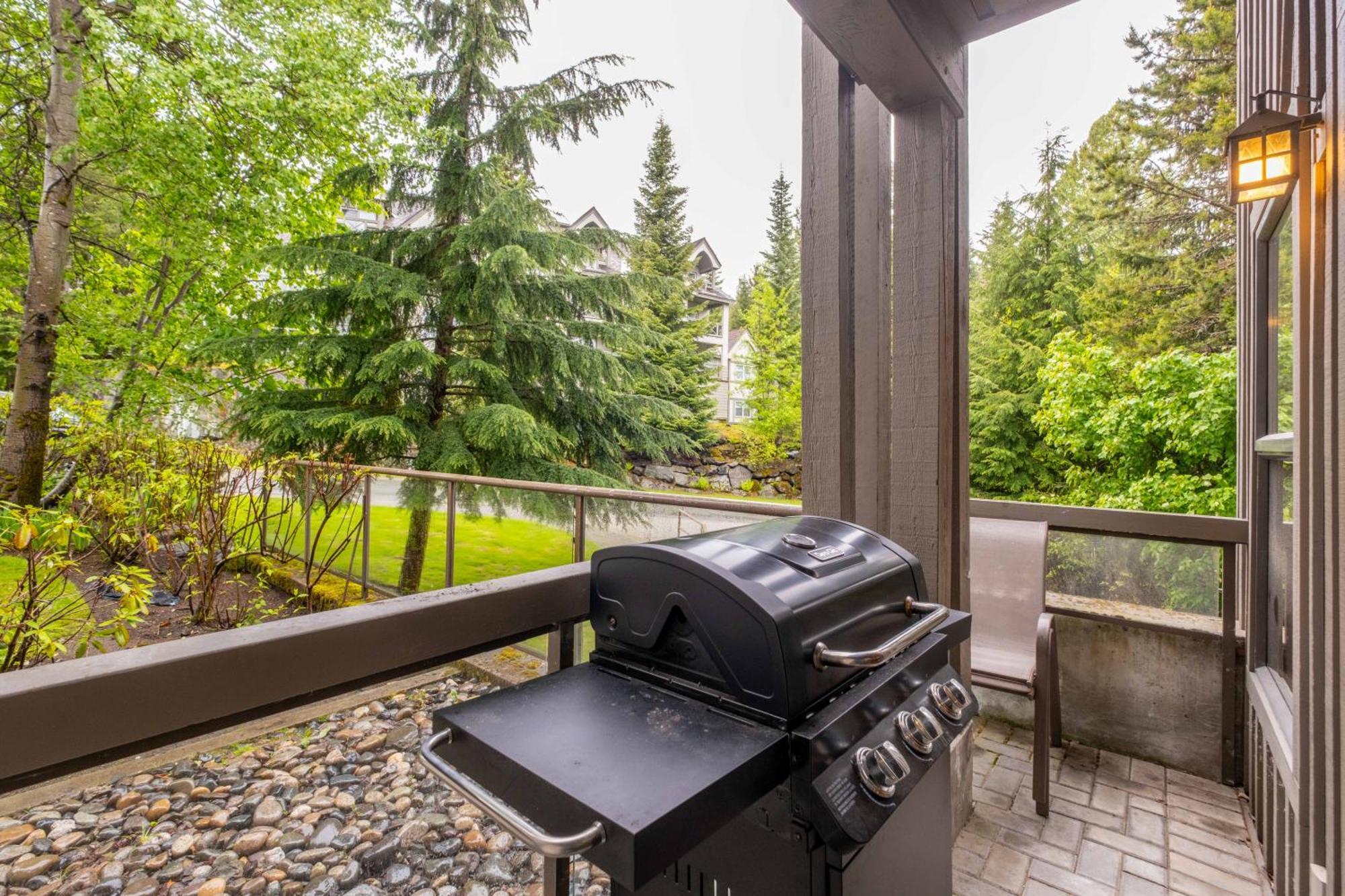 Greyhawk By Outpost Whistler Villa Kültér fotó
