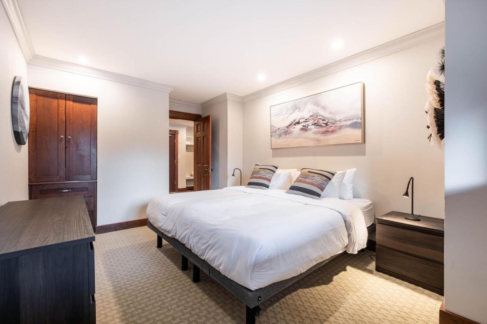 Greyhawk By Outpost Whistler Villa Kültér fotó