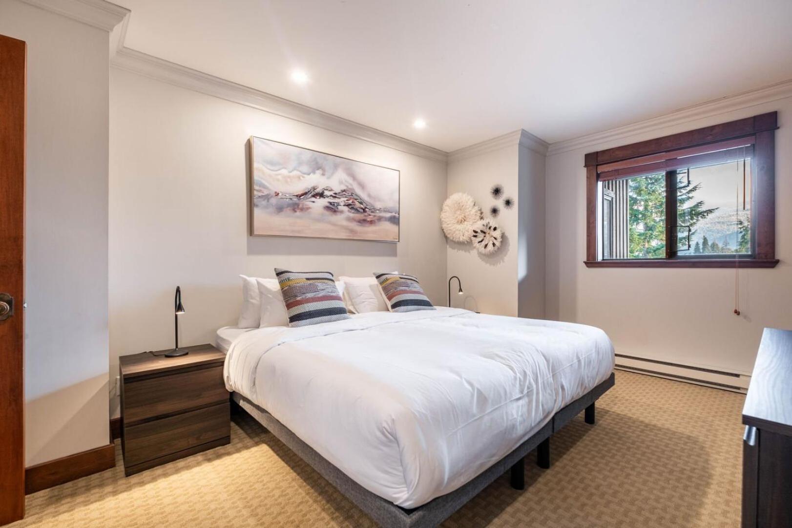 Greyhawk By Outpost Whistler Villa Kültér fotó